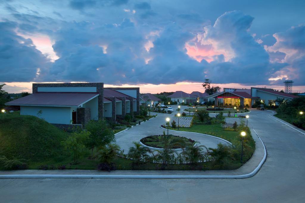 Junction Hotel Nay Pyi Taw Naypyidaw Εξωτερικό φωτογραφία
