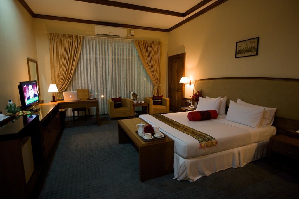 Junction Hotel Nay Pyi Taw Naypyidaw Εξωτερικό φωτογραφία